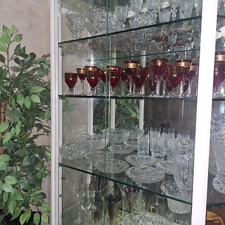 Meduza Wellness Spa S Ubytovanim Hlohovec Exterior foto